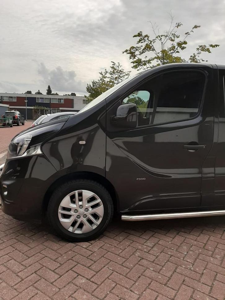 Opel Vivaro 1.6D 92KW 2017, Auto's, Bestelauto's, Particulier, Opel, Diesel, Origineel Nederlands, Ophalen