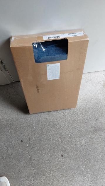 Nieuw in doos. Ikea bankhoes Kivik kleur: blauw. - afbeelding 4