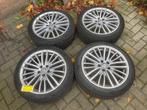Sportvelgenset + banden van een Alfa Romeo Giulia, Auto-onderdelen, Banden en Velgen, Gebruikt, -, Verzenden, -