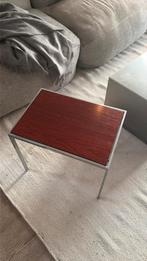 Vintage Mid Century bijzettafel hout en RVS staal, Huis en Inrichting, Ophalen of Verzenden, Gebruikt, Rechthoekig, Minder dan 55 cm