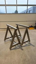 2x RVS zware schragen, Ophalen, Zo goed als nieuw