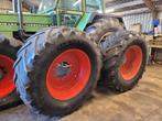 Michelin 540 65r30 en firestone 480 70r28 op 10 gaats velgen, Ophalen of Verzenden