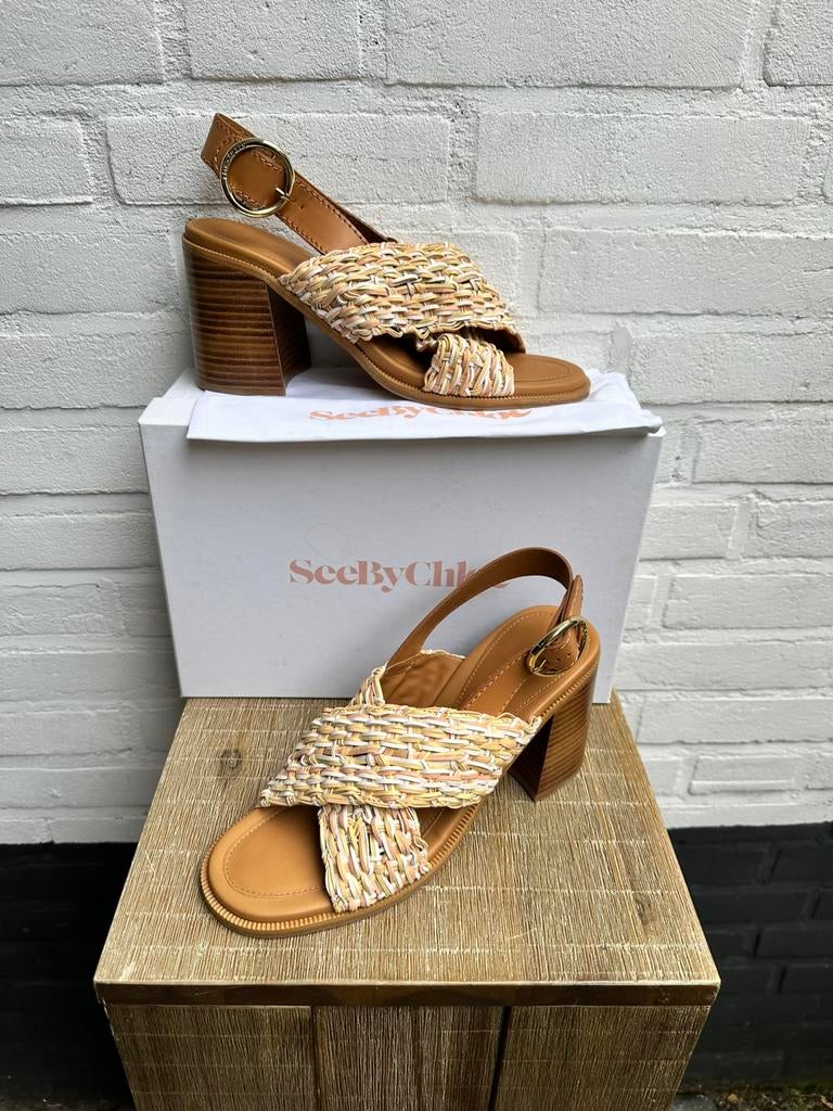 See by Chloé Jaicey sandalen met hak maat 40, Kleding | Dames, Schoenen, Beige, Nieuw, Sandalen of Muiltjes, Ophalen of Verzenden