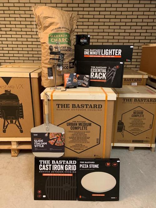 The Bastard Urban Medium met super handige accessoires, Tuin en Terras, Houtskoolbarbecues, Nieuw, Met accessoires, Ophalen