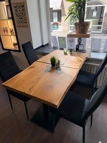 Houten tafels en stoelen horeca beschikbaar voor biedingen
