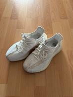 Yeezy boost 350 Maat 37 1/3 - Wit, Ophalen of Verzenden, Gedragen, Wit, Sneakers of Gympen