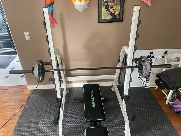 Home gym squat bench rack, Sport en Fitness, Fitnessapparatuur, Zo goed als nieuw, Krachtstation, Armen, Benen, Borst, Buik, Rug