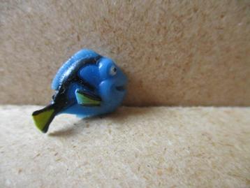 adv9898 disney figuurtje heel klein 5 beschikbaar voor biedingen