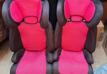 Twee autostoelen cat 3 beschikbaar voor biedingen