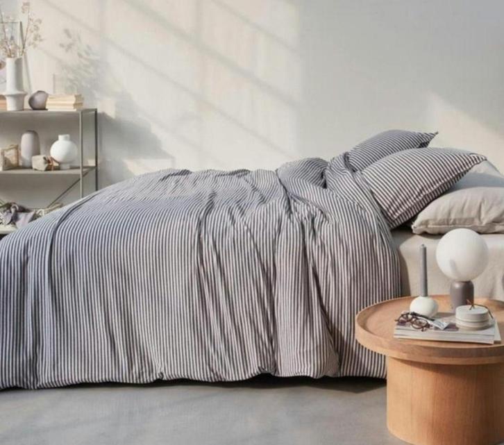 vtwonen Comfy Stripe dekbedovertrek - Lits-Jumeaux, Huis en Inrichting, Slaapkamer | Beddengoed, Zo goed als nieuw, Dekbedovertrek