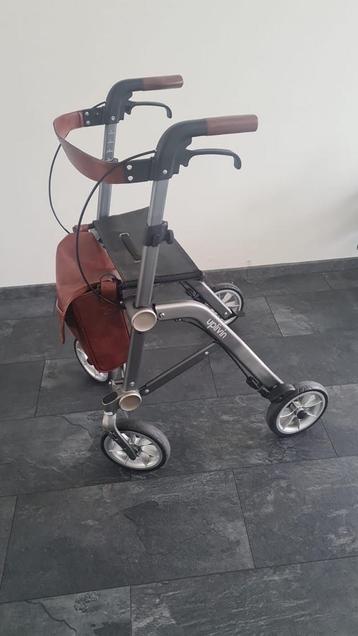 Uplivin rollator met tas - inklapbaar beschikbaar voor biedingen