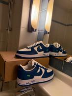 LV Sneakers, Kleding | Heren, Schoenen, Zwart, Ophalen of Verzenden, Sneakers of Gympen, Zo goed als nieuw