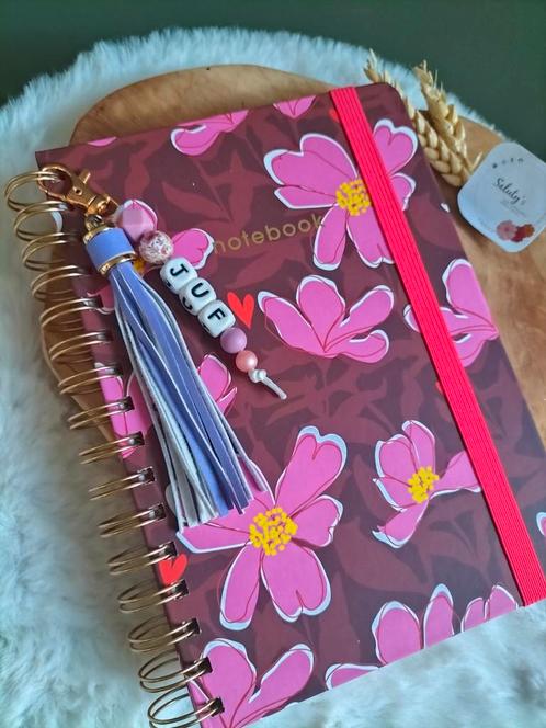 Nieuw • Bedankje Juf • Notitieboek en hanger juf, Kinderen en Baby's, Kinderspulletjes, Nieuw, Ophalen of Verzenden