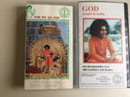 Sai Baba video God woont in India en Swarnapadhuga Rathotsav, Boeken, Ophalen of Verzenden, Zo goed als nieuw