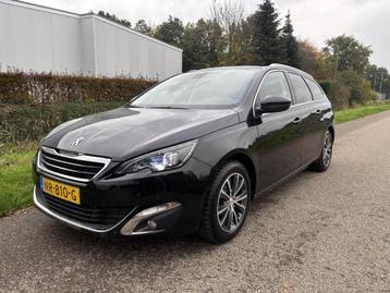 Peugeot 308 SW 1.2 PureTech Blue Lease Premium / NAVI / LED  beschikbaar voor biedingen