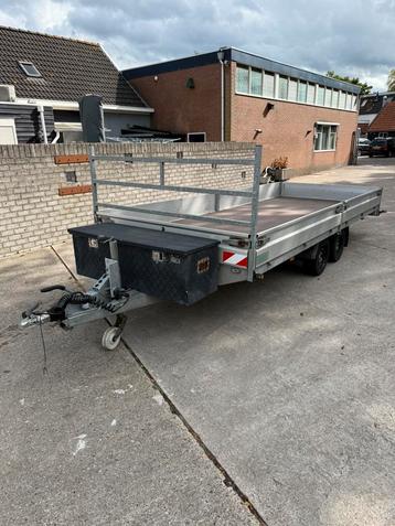Hapert azure H2 paraboolvering 3500kg beschikbaar voor biedingen