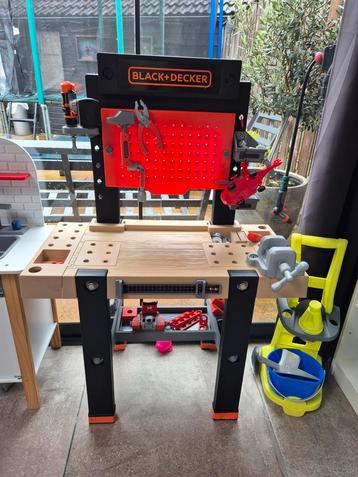 KinderWerktafel black en decker  beschikbaar voor biedingen