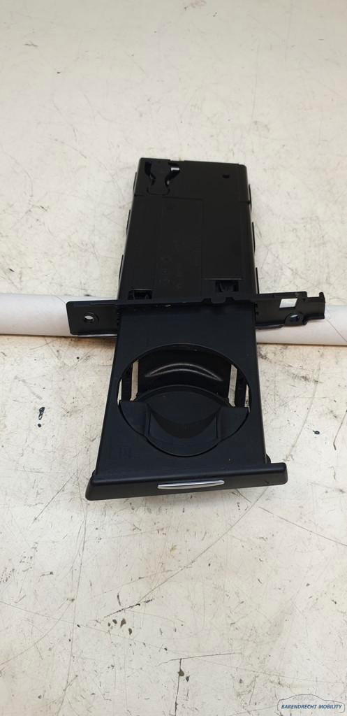 Bekerhouder BMW E90 E91 E92 E93 E9x 3 serie rechts bestuurde, Auto-onderdelen, Interieur en Bekleding, BMW, Gebruikt, Ophalen of Verzenden