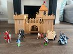 Houten kasteel met ridders, paarden & accessoires, Kinderen en Baby's, Speelgoed | Houten speelgoed, Ophalen, Gebruikt, Overige typen