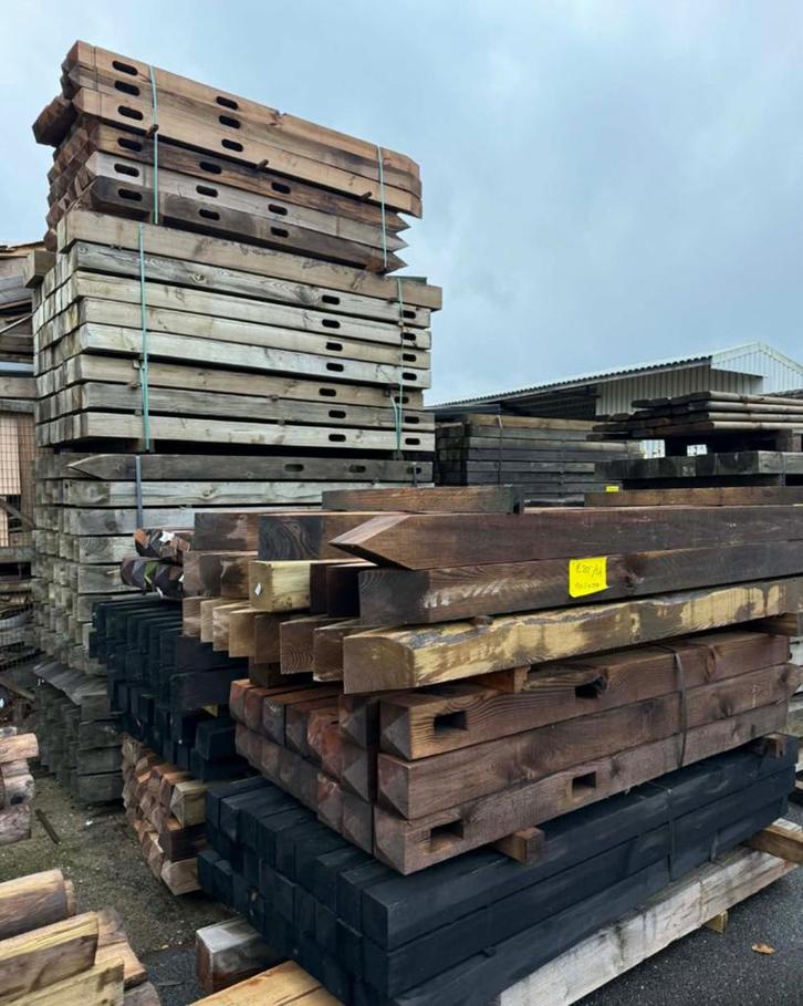 Restpartijen Houten omheining doorsteek opruiming, Dieren en Toebehoren, Stalling en Weidegang