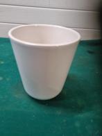 bloempot wit rond, Tuin en Terras, Bloempotten, Ophalen of Verzenden, 'T Olde Gre-j, Info@toldegrej.nl, Endepoelstraat 20f Didam