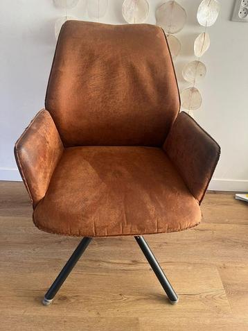 3 eetkamerstoelen te koop label 51 €40 per stuk €100 voor 3 beschikbaar voor biedingen
