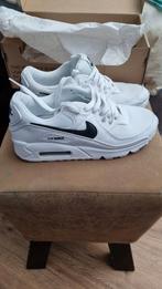 Nike Air Max - Maat 36.5, Ophalen of Verzenden, Zo goed als nieuw, Wit