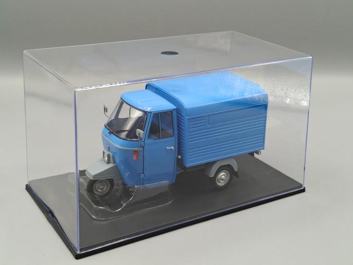 Mitica 1:18 Piaggio Ape P501 (1979) inclusief vitrine - NEW, Hobby en Vrije tijd, Modelauto's | 1:18, Nieuw, Auto, Overige merken