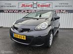Toyota Aygo 1.0-12V Now I Airco I Elektr.-pakket, Voorwielaandrijving, Euro 5, Gebruikt, Metallic lak