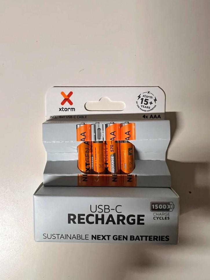 Xtorm oplaadbaak 4xAAA | NIEUWE, Audio, Tv en Foto, Accu's en Batterijen, Nieuw, Oplaadbaar, Ophalen of Verzenden