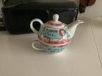 Theepot + Kopje, Born to Shop, Johson & Brothers, Ophalen of Verzenden, Zo goed als nieuw