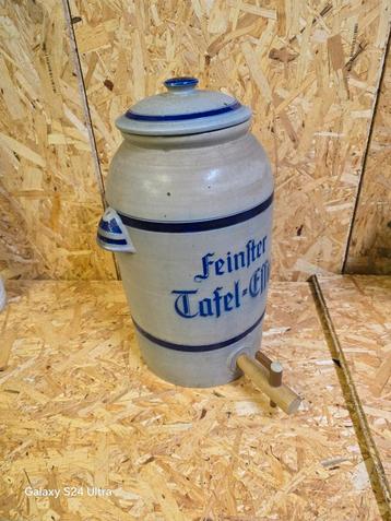 Keulse pot (grespot)  beschikbaar voor biedingen