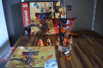 Lego Ninjago 70674 I Vuurtand, Gebruikt met doos & Boekje beschikbaar voor biedingen