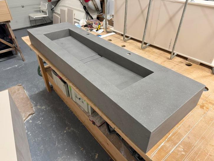 Corian solid surface wastafel 1.75 mtr, Huis en Inrichting, Badkamer | Badkamermeubels, Nieuw, Wasbak of Wastafel, Minder dan 100 cm
