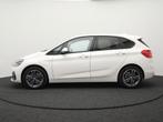 BMW 2 Serie Active Tourer 225xe iPerformance Plug in Hybrid, Gebruikt, Lichtsensor, Leder en Stof, Wit