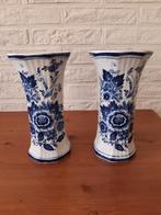 delfsblauwe vaasjes 20 cm hoog 15 euro samen, Ophalen of Verzenden