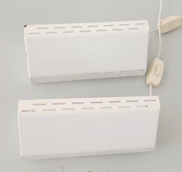 2x wit vintage metalen bedlampje nachtlampje retro design beschikbaar voor biedingen