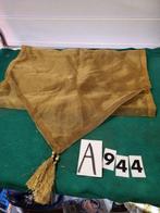 tafelloper goud kleurig met franjers  [a944], Ophalen of Verzenden, 'T Olde Gre-j, Info@toldegrej.nl, Endepoelstraat 20f Didam