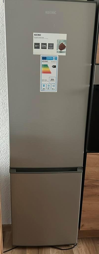KOENIC Cooling Combi, Witgoed en Apparatuur, Koelkasten en IJskasten, Zo goed als nieuw, Met vriesvak, Minder dan 75 liter, 160 cm of meer