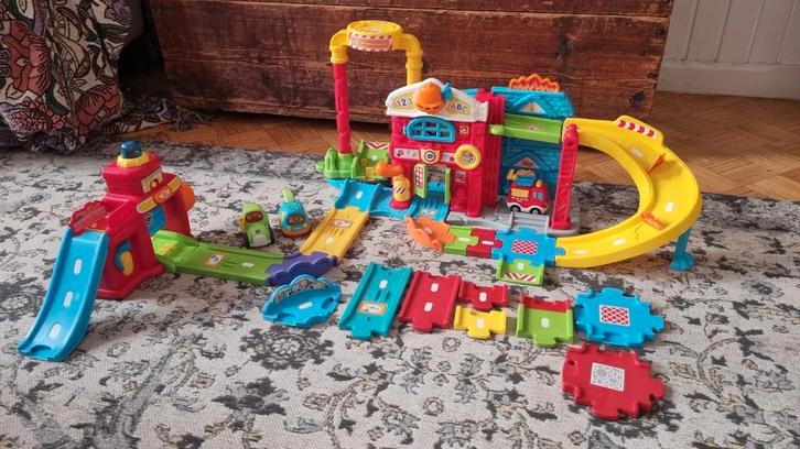 ToetToet Auto Brandweerkazerne + Extra, Kinderen en Baby's, Speelgoed | Vtech, Gebruikt, 2 tot 4 jaar, Ophalen