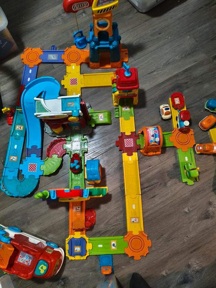 VTech Toet Toet Auto + trein, Kinderen en Baby's, Speelgoed | Vtech, Gebruikt, 2 tot 4 jaar, Ophalen