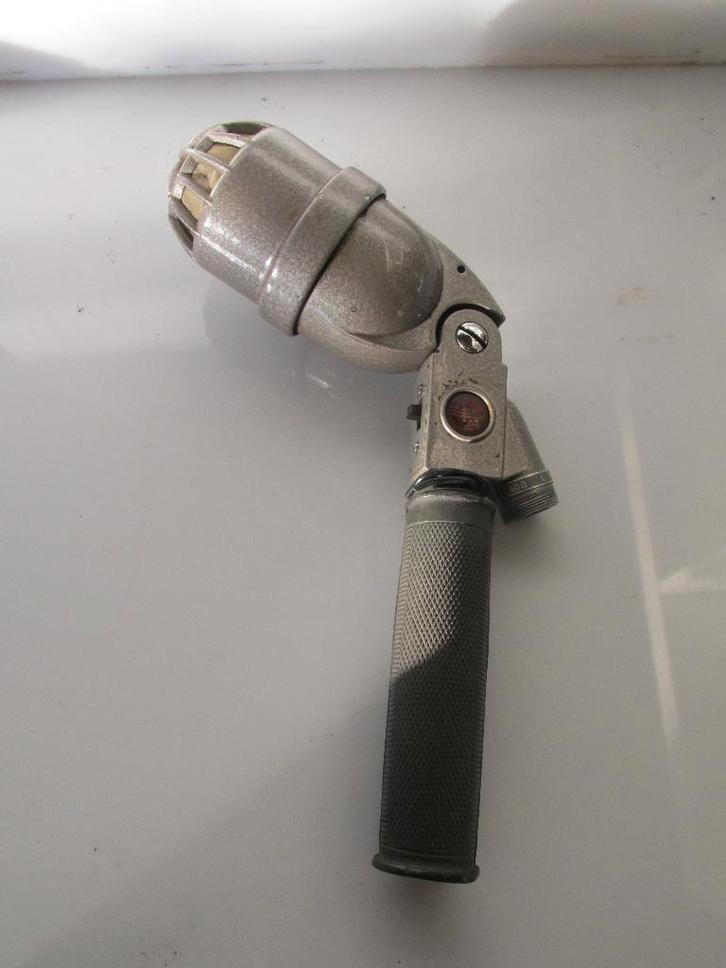 zeer oude microfoons  philips, Muziek en Instrumenten, Microfoons, Gebruikt, Zangmicrofoon, Ophalen