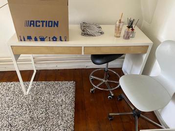 Ikea Micke Bureau beschikbaar voor biedingen