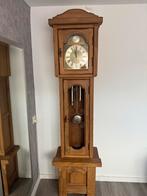 Robust eiken staande klok, Ophalen