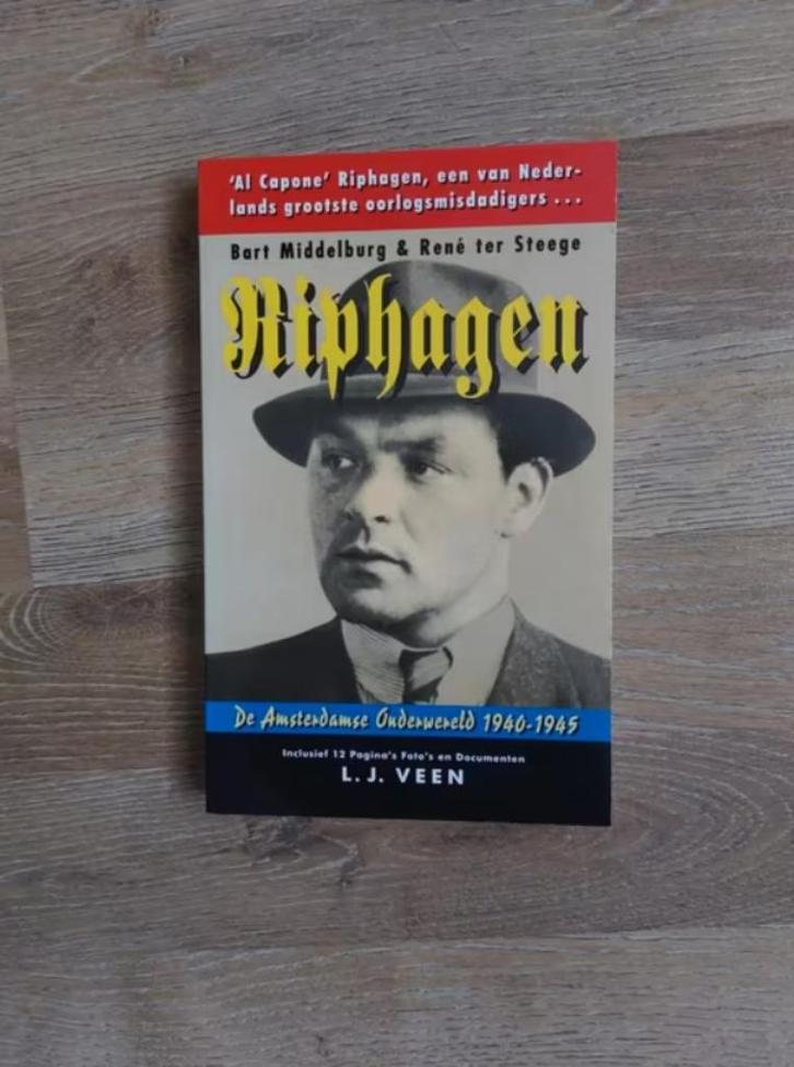 Riphagen door B. Middelburg en R. ter Stege, Boeken, Biografieën, Zo goed als nieuw, Ophalen of Verzenden