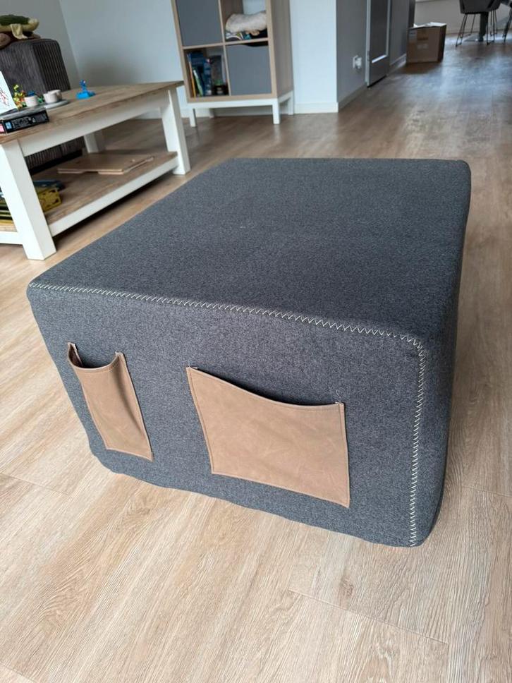 Poef/ bed van Goossens, Huis en Inrichting, Banken | Voetenbanken en Poefen, Zo goed als nieuw, 50 tot 75 cm, 75 tot 100 cm, Vierkant