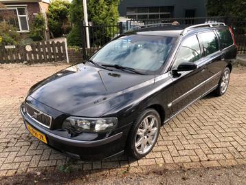 Volvo V70 2.4 automaat/ leer/ airco top auto!! beschikbaar voor biedingen