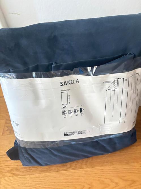 IKEA SANELA fluweel donkerblauw gordijnen nieuw, Huis en Inrichting, Stoffering | Gordijnen en Lamellen, Nieuw, 200 cm of meer