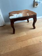 Bankje krukje voetenbankje koeienhuid, Minder dan 50 cm, 125 cm of meer, Ophalen of Verzenden, Zo goed als nieuw