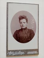 CDV Leeuwarden Vrouw, Gebruikt, Foto, Ophalen of Verzenden, Voor 1940